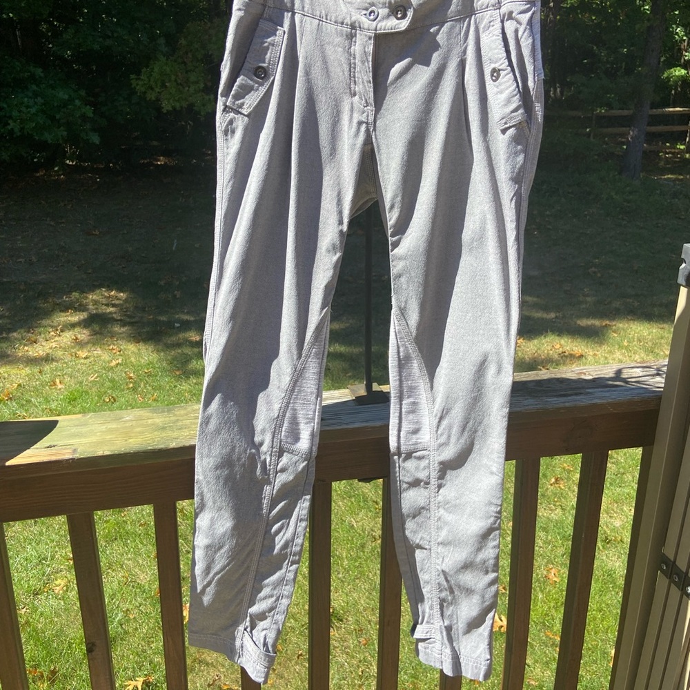 Lululemon Power Pedal Pant Size 8 - Picture 2 of 4
